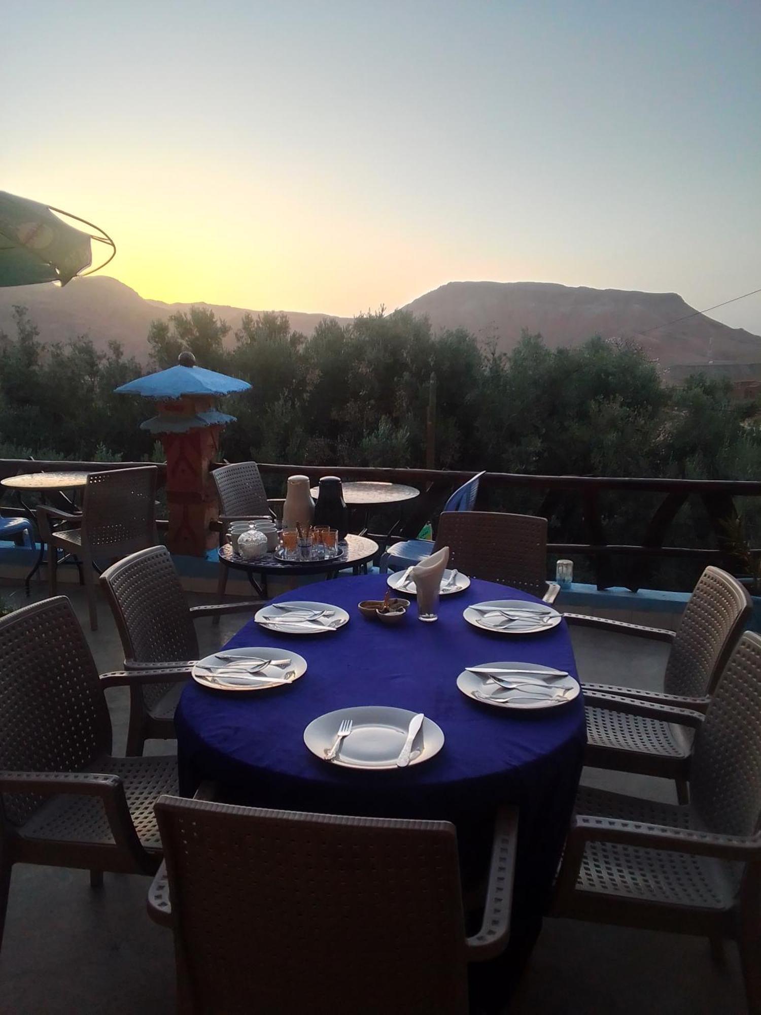 Hotel Restaurant Ait Saderat Boumalne Dades Exterior foto