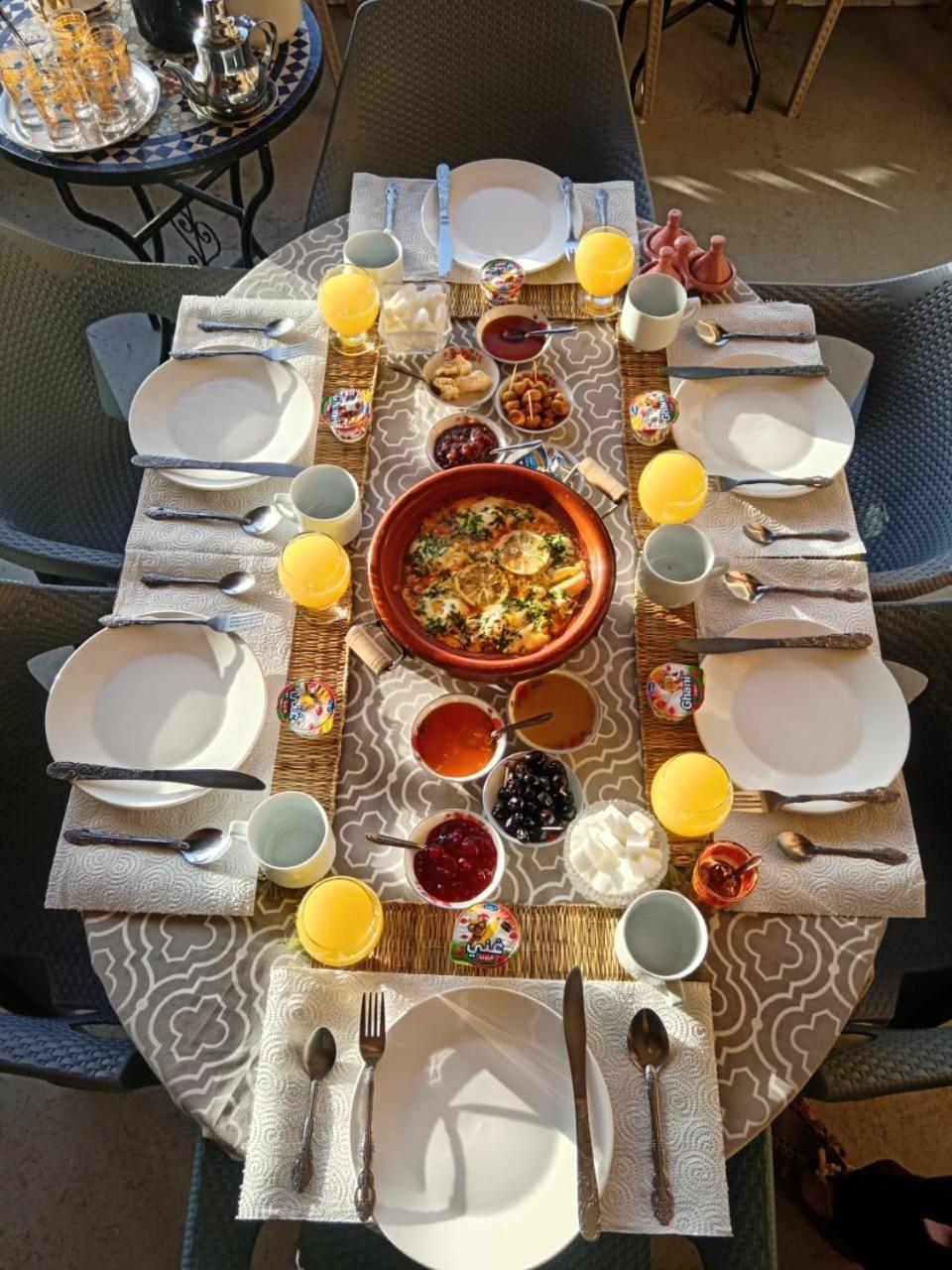 Hotel Restaurant Ait Saderat Boumalne Dades Exterior foto
